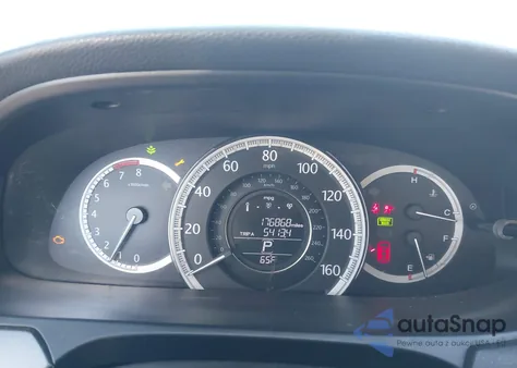 2014 Honda Accord Lx z USA, uszkodzony, nr VIN 1HGCR2F35EA095125